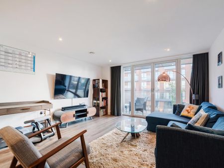 1 bedroom flat to rent - Photo 2