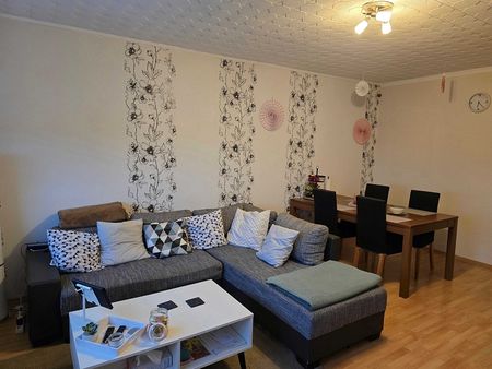 Großzügige 4-Zimmerwohnung mit Weitblick zu vermieten! - Photo 3