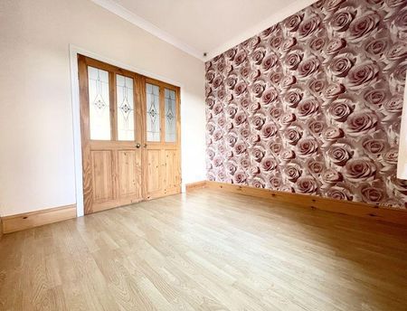 3 bedroom terraced house to rent - Photo 4