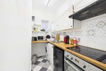 High Street, Aldershot, Hampshire, GU11 - Photo 2