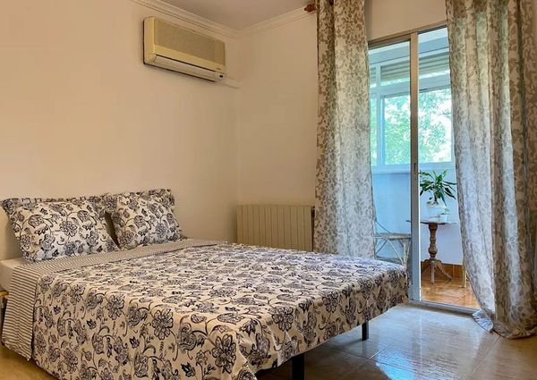 Plaza de Vulcano, Madrid, Community of Madrid 28025