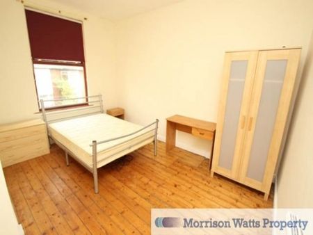4 Bed - Beechwood View, Burley, Leeds - Photo 4
