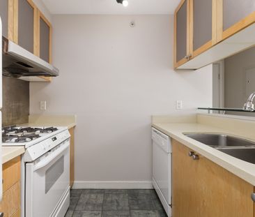 1003 Burnaby St (16th Floor), Vancouver - Photo 1