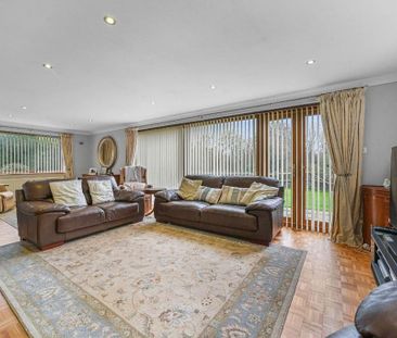 3 bedroom detached bungalow to rent - Photo 1