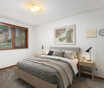 Refreshed 1 Bedroom In Tranquil Nature Setting - Photo 6