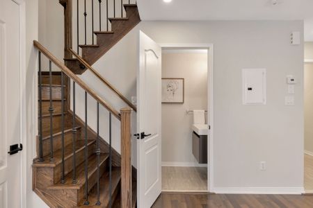 For Lease - 15 Hays Boulevard Unit# 10, Oakville, Ontario - Photo 3