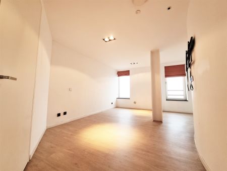 Te huur: Landverhuizersplein 139, 3072 MH Rotterdam - Foto 3