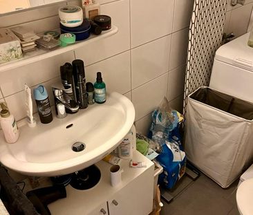Einzimmerwohnung, sehr günstig und zentral - Foto 1