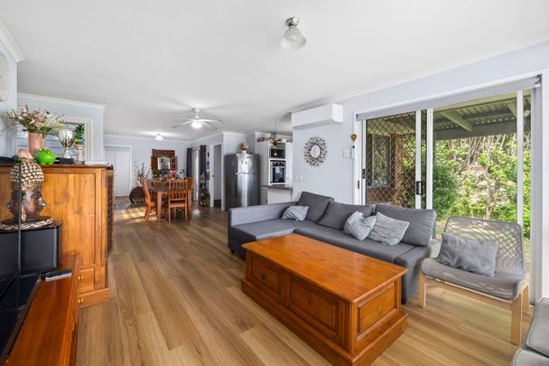 BEAUTIFUL HOUSE TO IMPRESS! - Photo 1