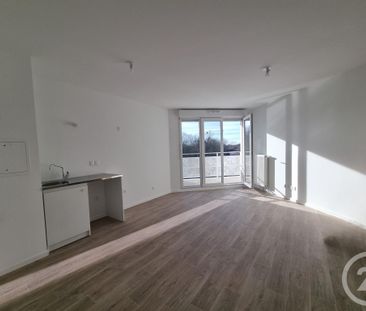 Location Appartement 3 pièces 59m² SAVIGNY LE TEMPLE 77176 - Photo 6