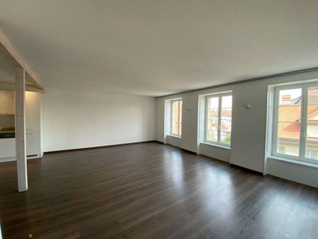 Helle 4.5 Zi-Wohnung nähe Altstadt - Foto 3