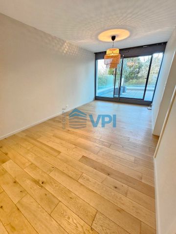 Superbe villa d'architecte de 7 pièces récente située à Anières - Foto 3