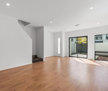 “Modern Comfort and Effortless Living” - Photo 3