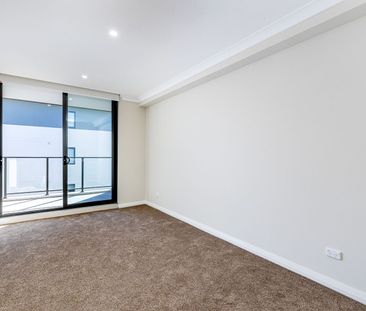 Perfect location - Photo 6