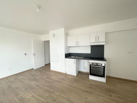 location Appartement T2 DE 57.36m² À AMIENS - Photo 5
