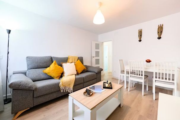 Calle de Ángel Múgica, Madrid, Community of Madrid 28034 - Foto 1