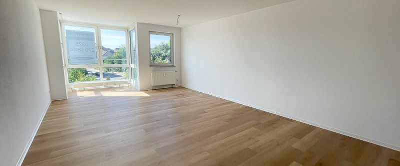 Altersgerechtes Wohnen mit Fahrstuhl in zentraler Lage von Crimmitschau mit Balkon - Foto 1