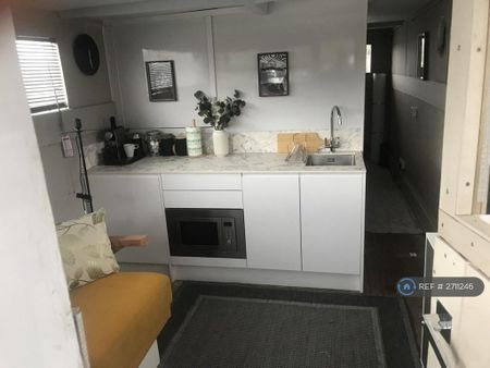 1 bedroom houseboat to rent - Photo 4