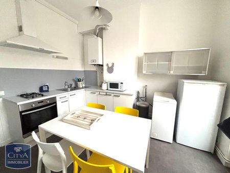 Location Appartement 4 pièces 67m² ST ETIENNE 42100 - Photo 2