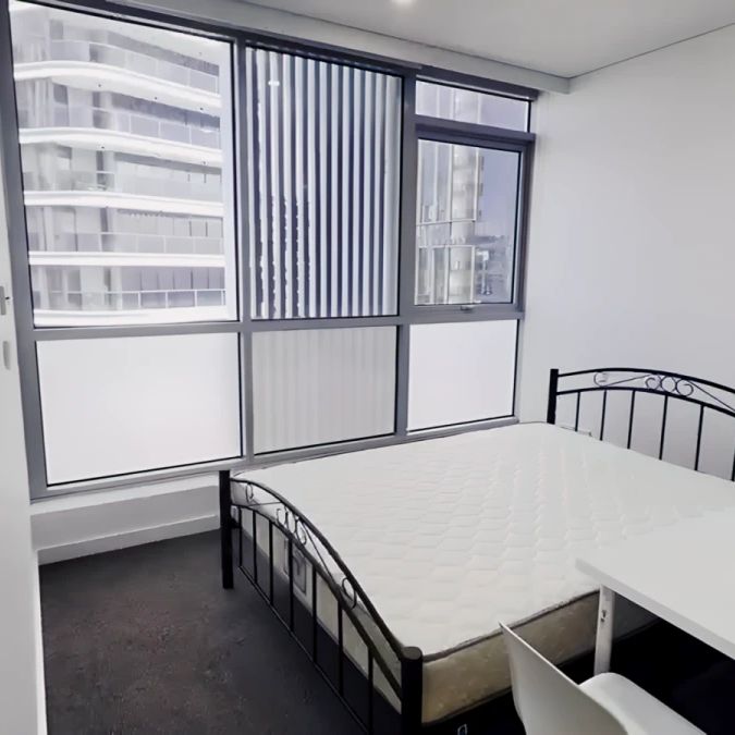 6 Finch Drive, Sydney - Photo 1