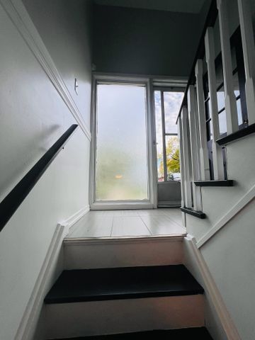 For Lease - 2749 Truscott Drive, Mississauga, Ontario - Photo 5