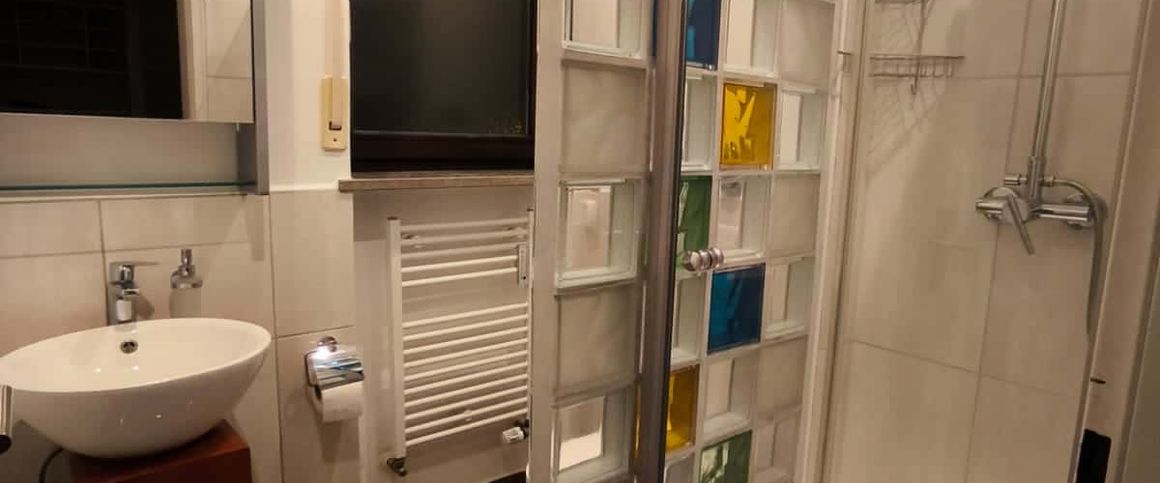 Room in Riesenfeldstraße, München for 110 m² with 4 bedrooms - Photo 1