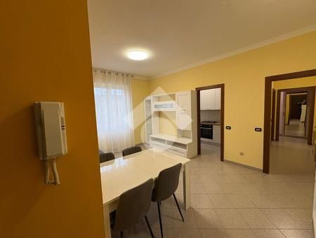 Bilocale in affitto - Photo 1