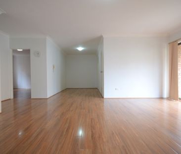 2 Bedroom Unit!! - Photo 3
