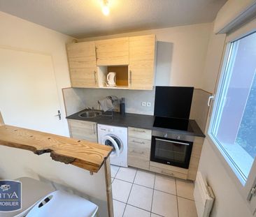 Location Appartement 2 pièces 55m² LAVERNOSE LACASSE 31410 - Photo 5