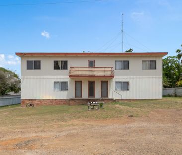 Neat Two bedroom Unit - Photo 2