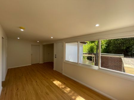5 Bedroom Family home with modern interiors, - Photo 5