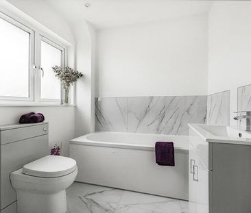 4 bedroom detached house to rent - Photo 5