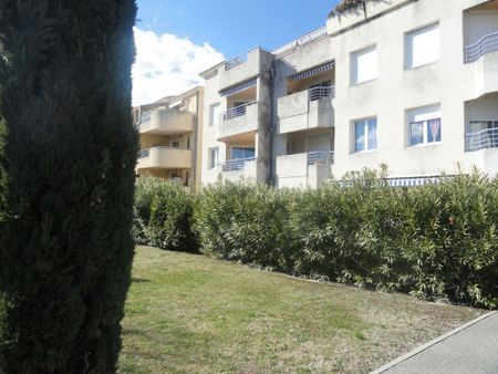 Location Appartement 3 pièces 68m² - Photo 5
