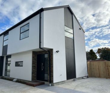 Modern property in prime location - Photo 3