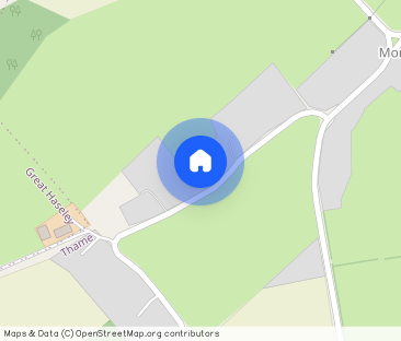 Moreton - Photo 1