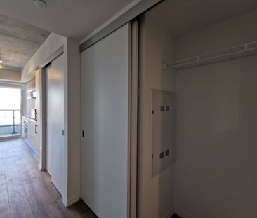 ART SHOPPE CONDOS: Yonge St & Eglinton Ave (8 Hillsdale Ave) AD#00826 - Photo 5