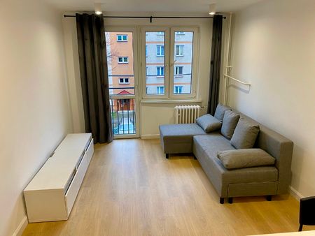 Os. Niepodległości, Kawalerka, 25m2, II piętro - Photo 2