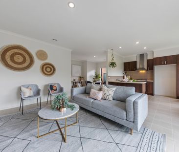 63 Park Orchard Drive, Pakenham VIC 3810 - House For Rent | Domain - Photo 3