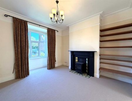3 Bedroom Semi Detached To Let - Photo 2