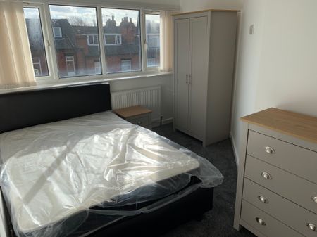 Morris View, Kirkstall, Leeds, LS5 3EY - Photo 3