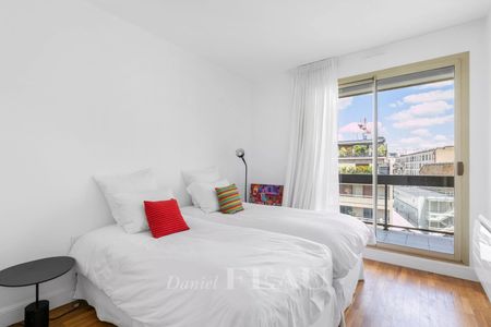 Appartement • La Plaine des Sablons - Photo 4