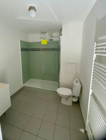 location Appartement T2 DE 38.5m² À POISSY - Photo 5