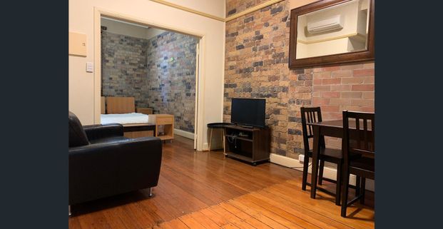 Spacious fully furnished apartment in CBD. Not to be missed! - Photo 1