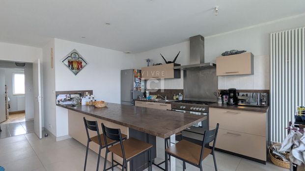 Location Appartement 3 pièces 71m² - Photo 1