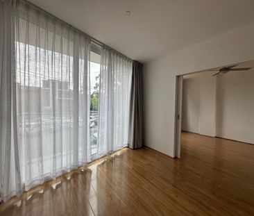 Spacious One Bedroom Unit Located in Prime Position - Photo 6