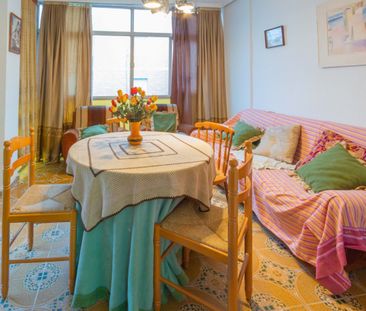 Flat for rent - Photo 1