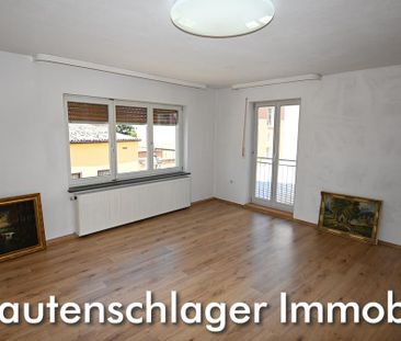 Mitten in der City! Geräumige 2,5-Zimmer-Wohnung in der Neumarkter ... - Foto 4