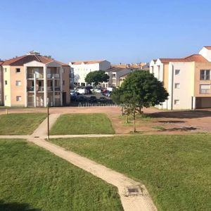 Location Appartement 1 pièces 15 m2 à Les Sables-d'Olonne - Photo 3