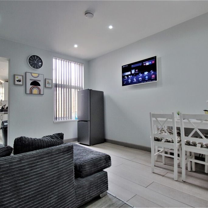 Hollis Road, Coventry, CV3 1AH - Photo 1
