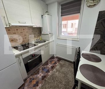 Garsoniera de inchiriat, 30 mp, zona 1 Mai - Fotografie 4
